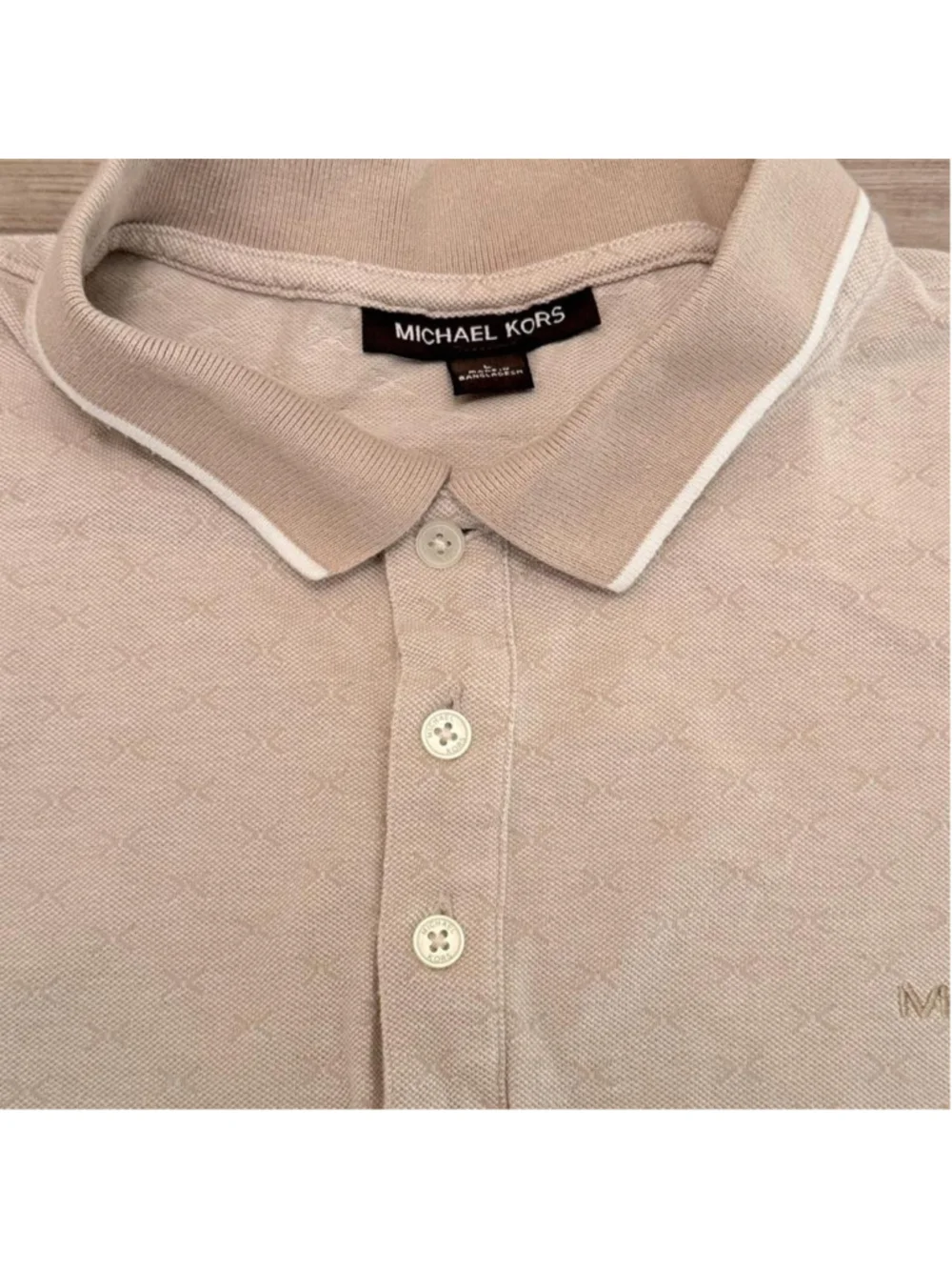 Michael Kors polo runs small #golfswag#polo#preppy